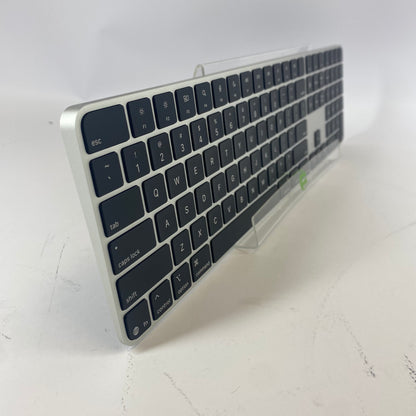 New Apple Magic Keyboard Keyboard MXX83LL/A