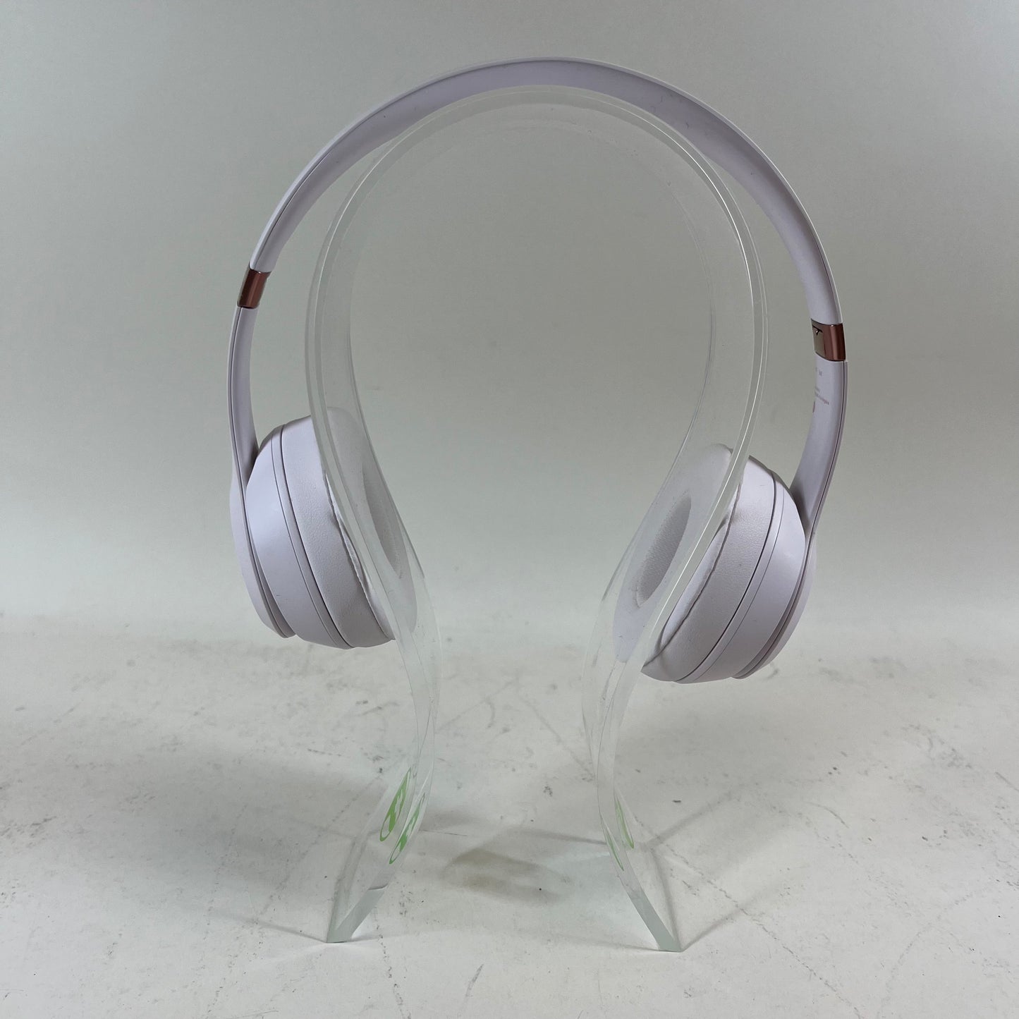 Beats Solo4 Wireless Over-Ear Bluetooth Headphones Cloud Pink MUW33LL/A