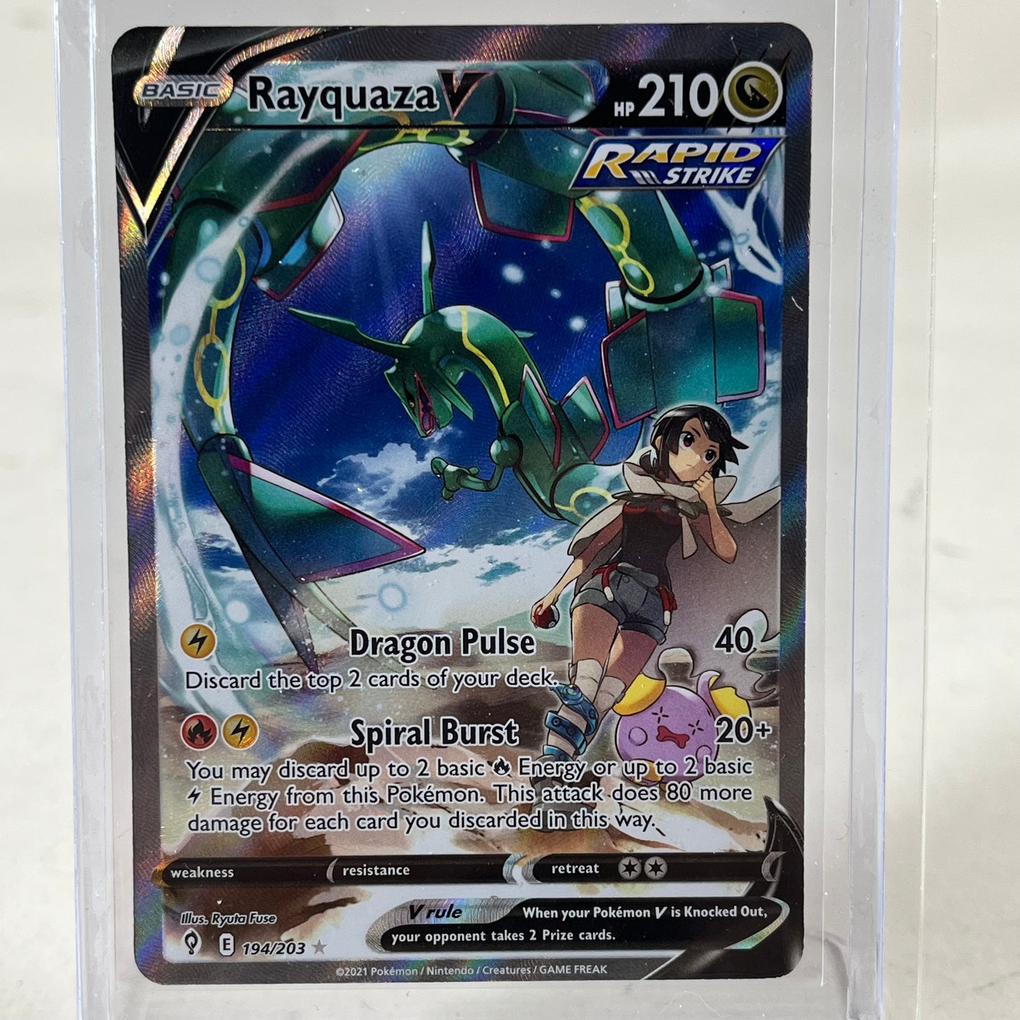 Pokémon TCG Evolving Skies Rayquaza V 194/203 English