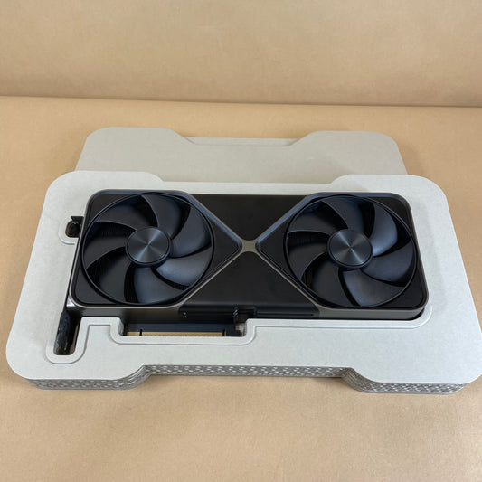 New NVIDIA Geforce RTX 5080 16GB GDDR7 Graphics Card Founders Edition