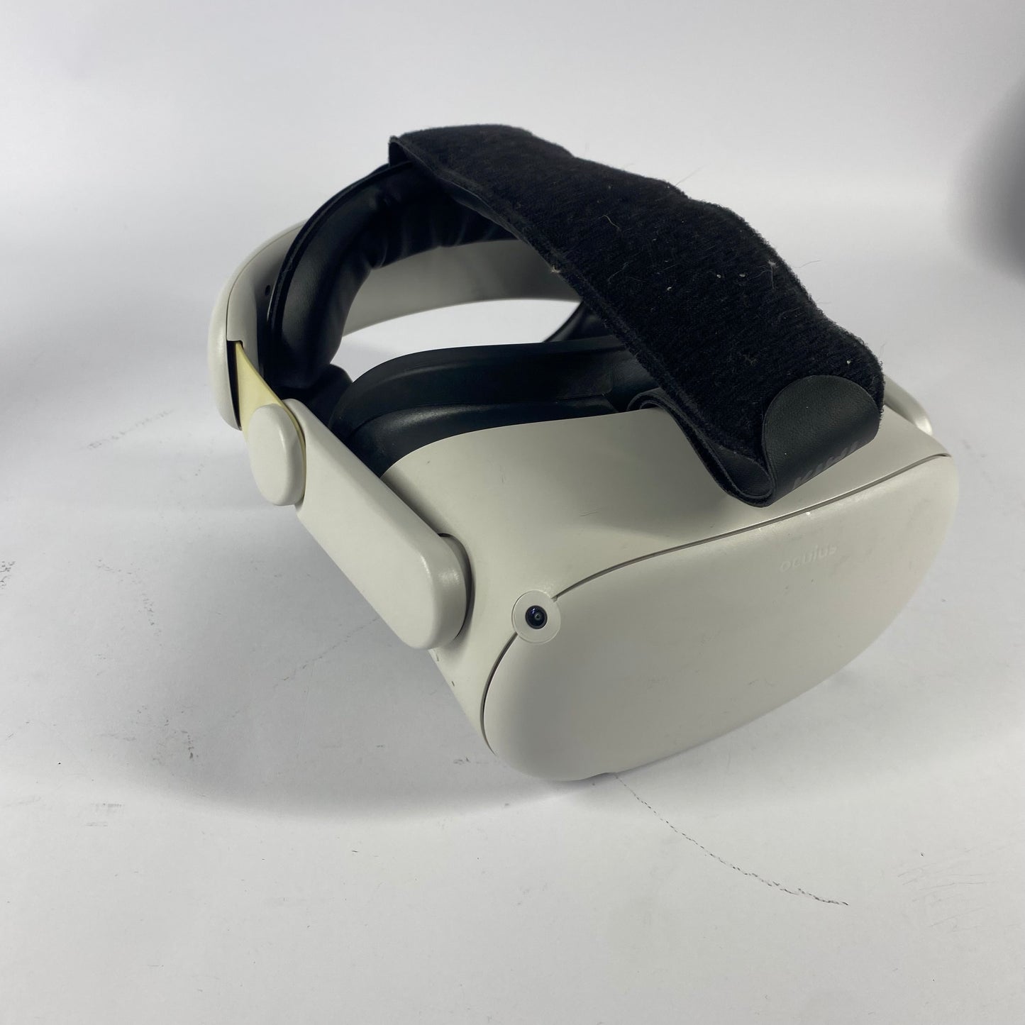 Oculus Quest 2 64GB Standalone All-in-One VR Headset KW49CM