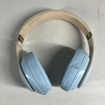 Beats Studio3 Wireless Over-Ear Bluetooth Headphones Crystal Blue