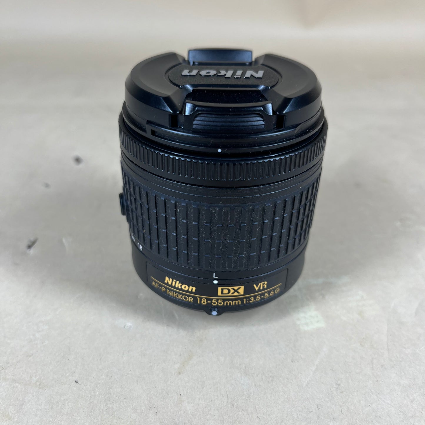 Nikon D5300 24.1MP DSLR Camera 1323 Shutter Count With Nikon 1855MM L