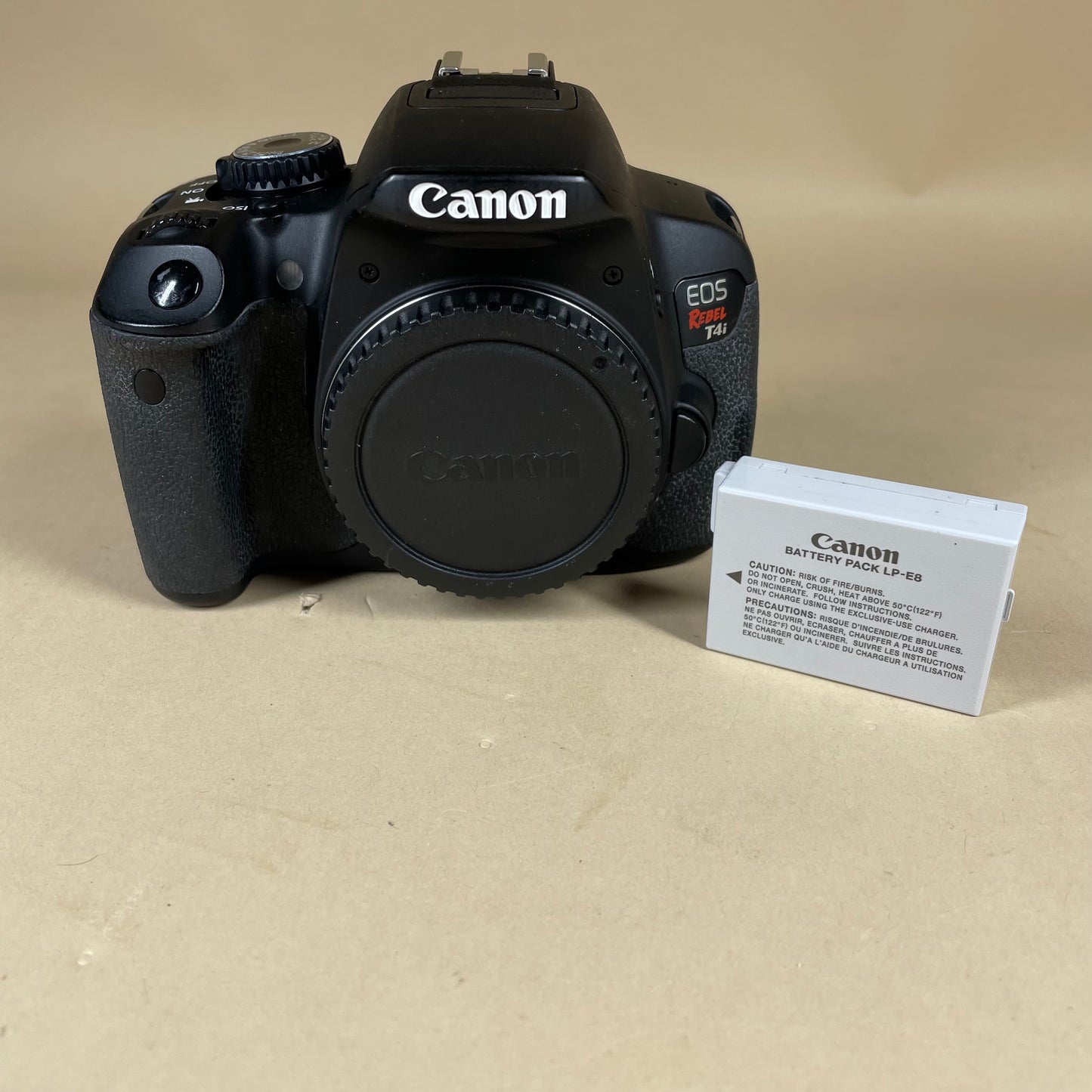 Canon EOS Rebel T4i 18.0MP Digital SLR DSLR Camera 700 Shutter