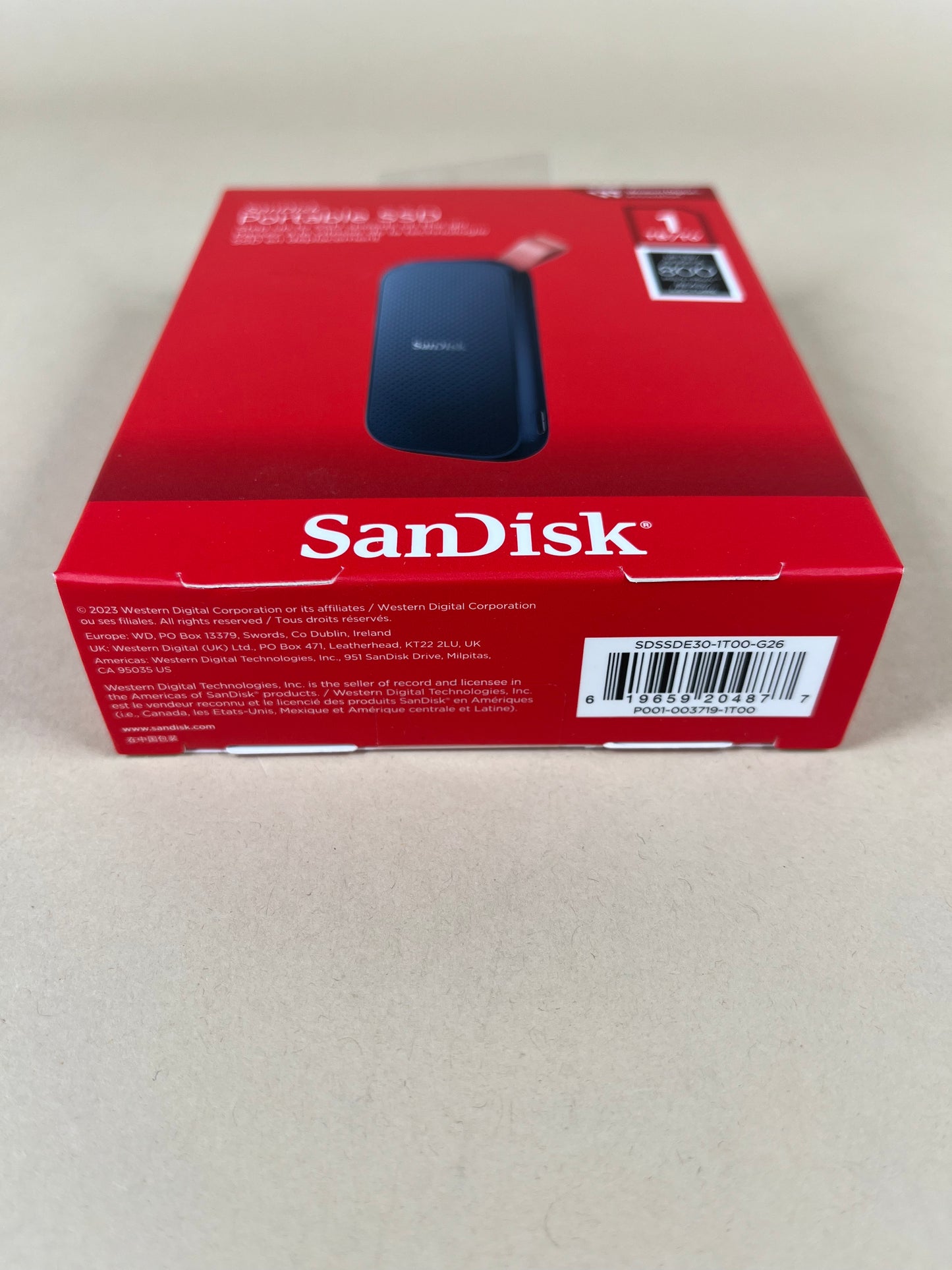 New SanDisk Portable Portable SSD 1TB USB 3.0 SSD SDSSDE30-IT00-G26